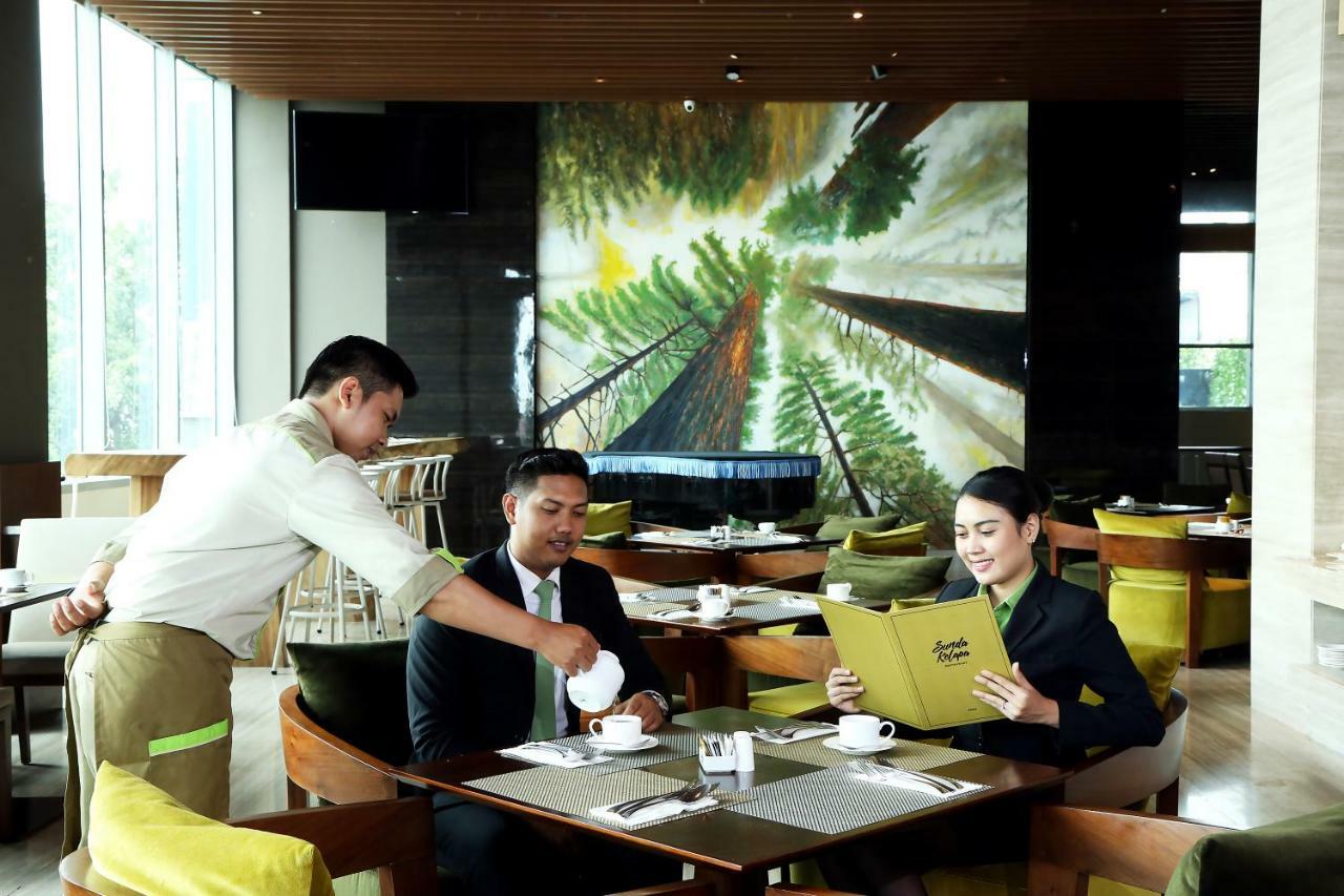 โรงแรมเอวัน จาการ์ตา ภายนอก รูปภาพ